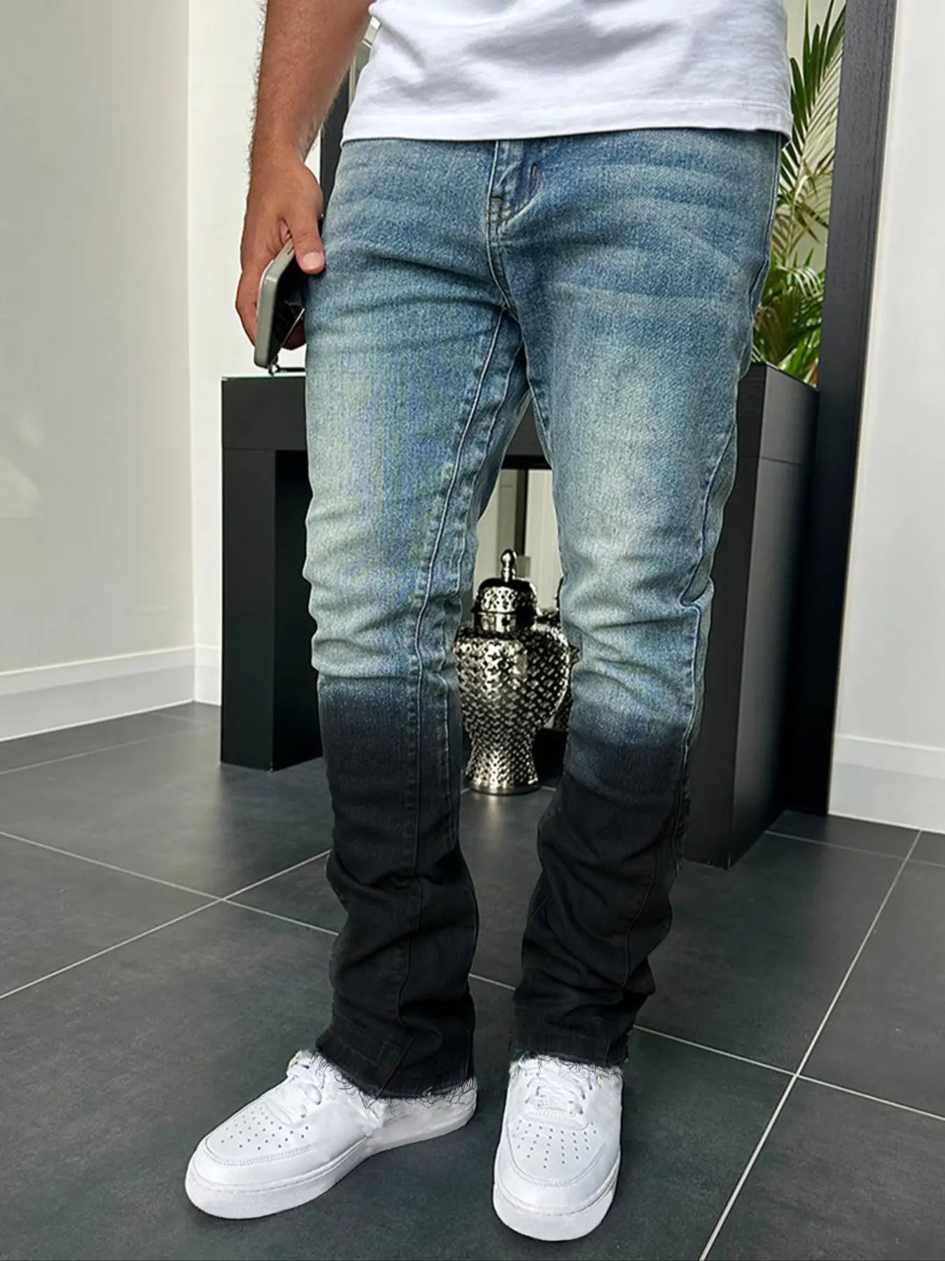 Men Blue Slim Fit Elastic Straight Leg Vintage Washed Jeans
