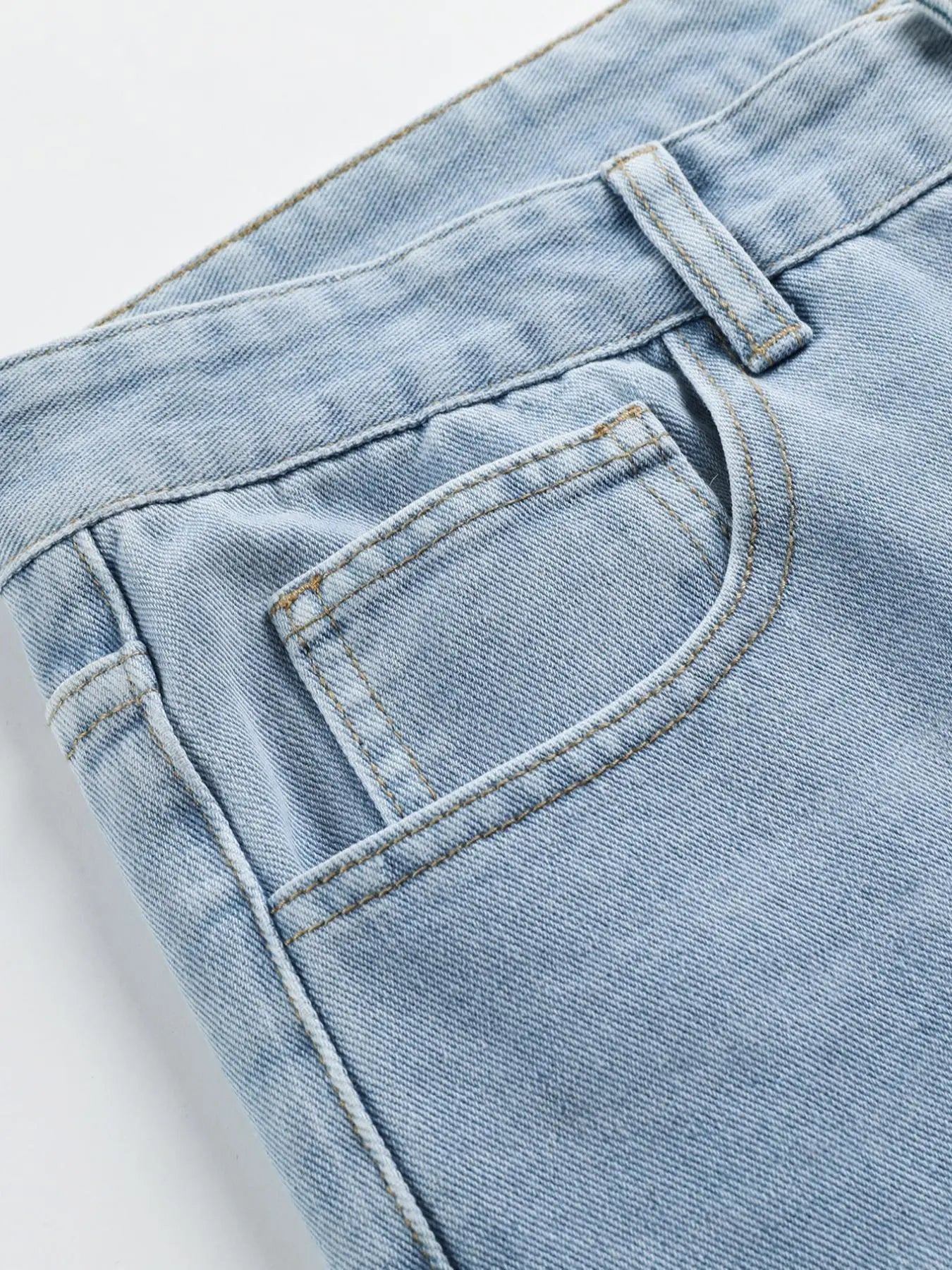 Colorblock Letter Print Loose Distressed Denim Shorts